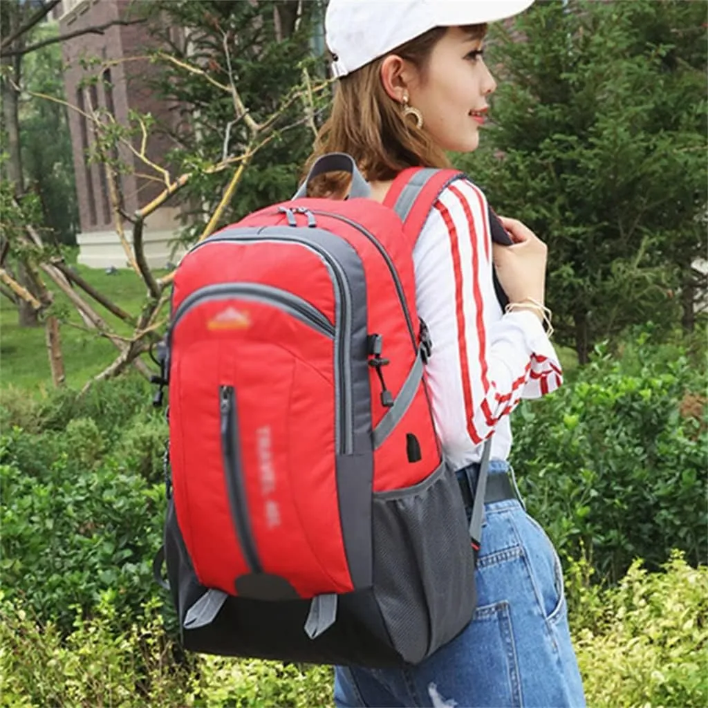 40L Mountaineering Backpack Breathable Backpack with Socket Travel Backpack Mountaineering Bag(Black)