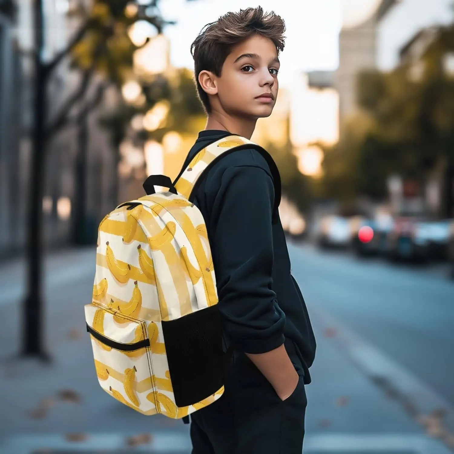 Banana Stripe Women Mens Lightweight Travel Backpack Fashion Style with Side and Front Pockets Large 15in Laptop Backpack for Office Outdoor Activities