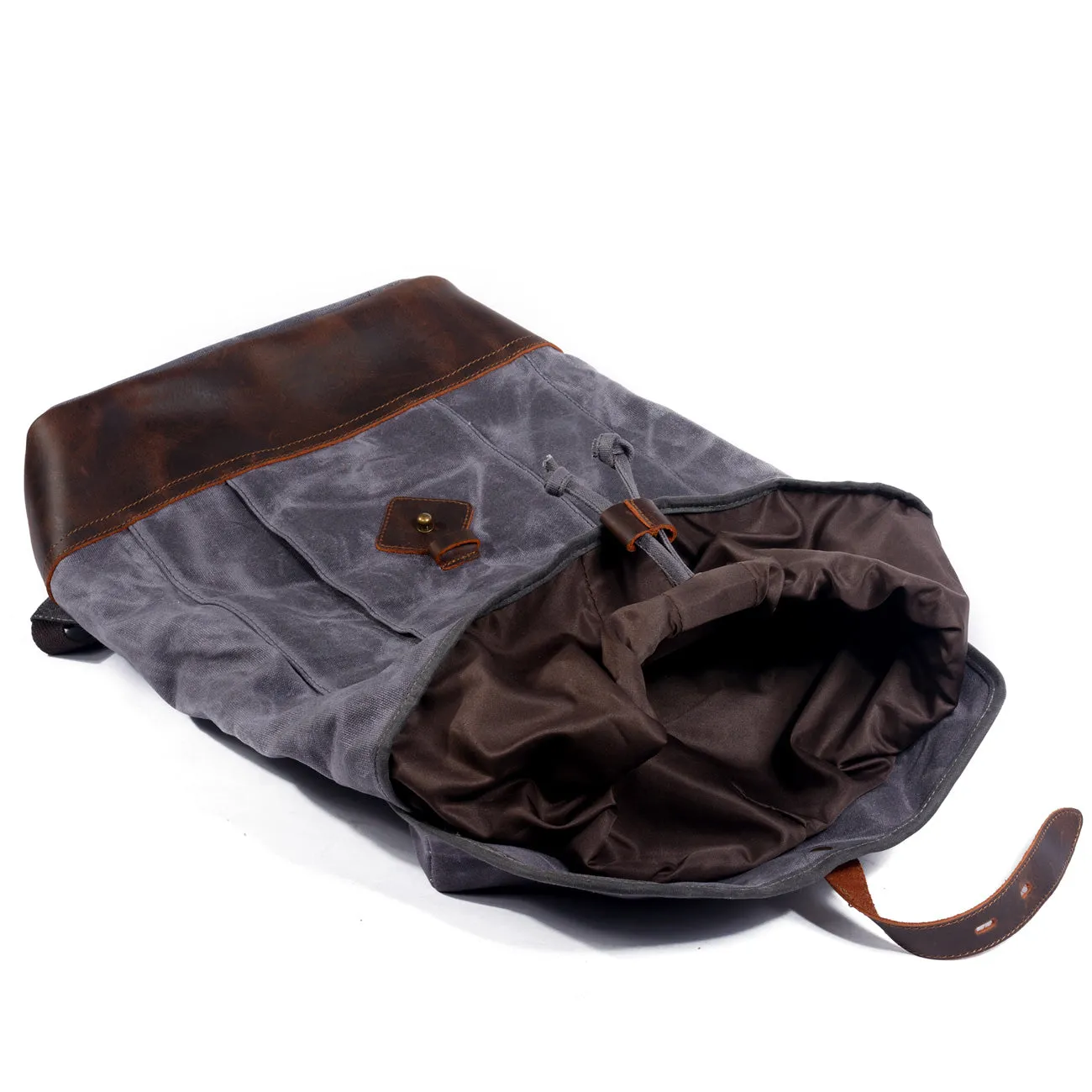 Classic Wax Canvas Backpack for Urban and Outdoor Use