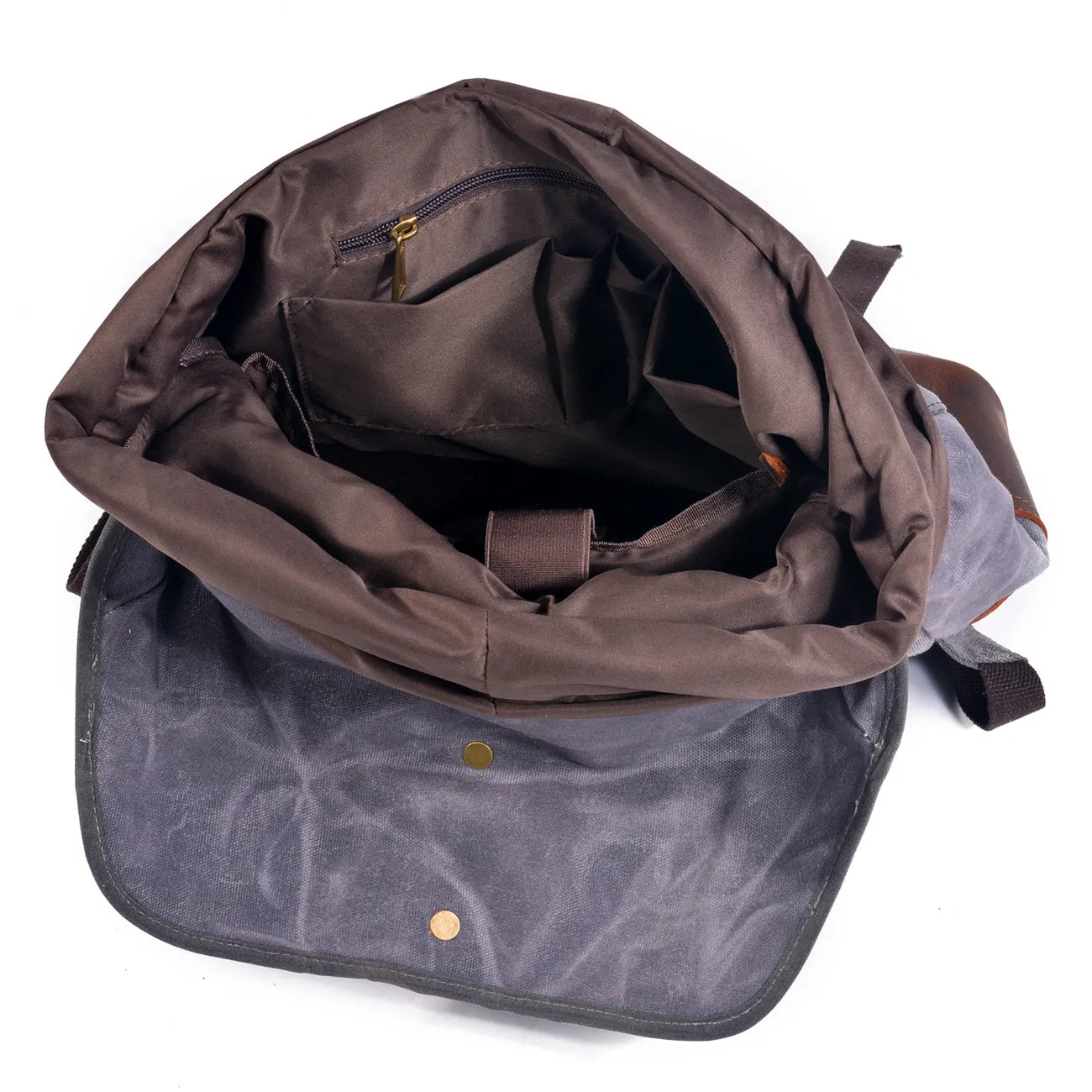 Classic Wax Canvas Backpack for Urban and Outdoor Use