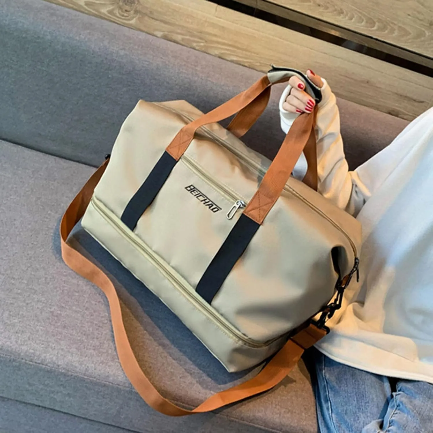 Duffle Bag with Independent Shoe Holder,Large Capacity,Canvas Material,Reusable Strong Load Bearing Multi-pocket Storage Splash-proof Dry Wet Outdoor Fitness Bag Travel Supplies for Men Women Khaki