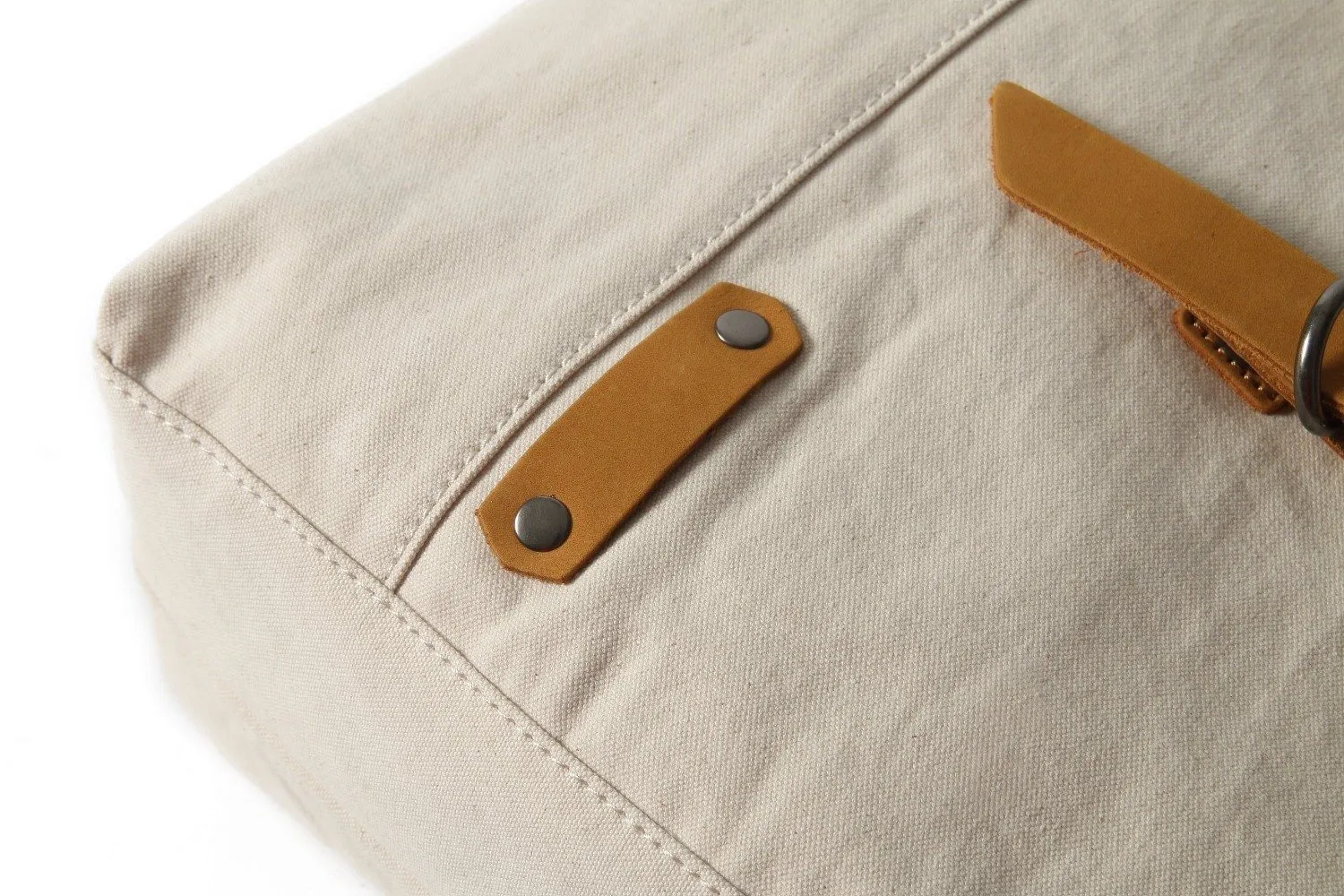 Elegant Women’s Rucksack with Modern Design
