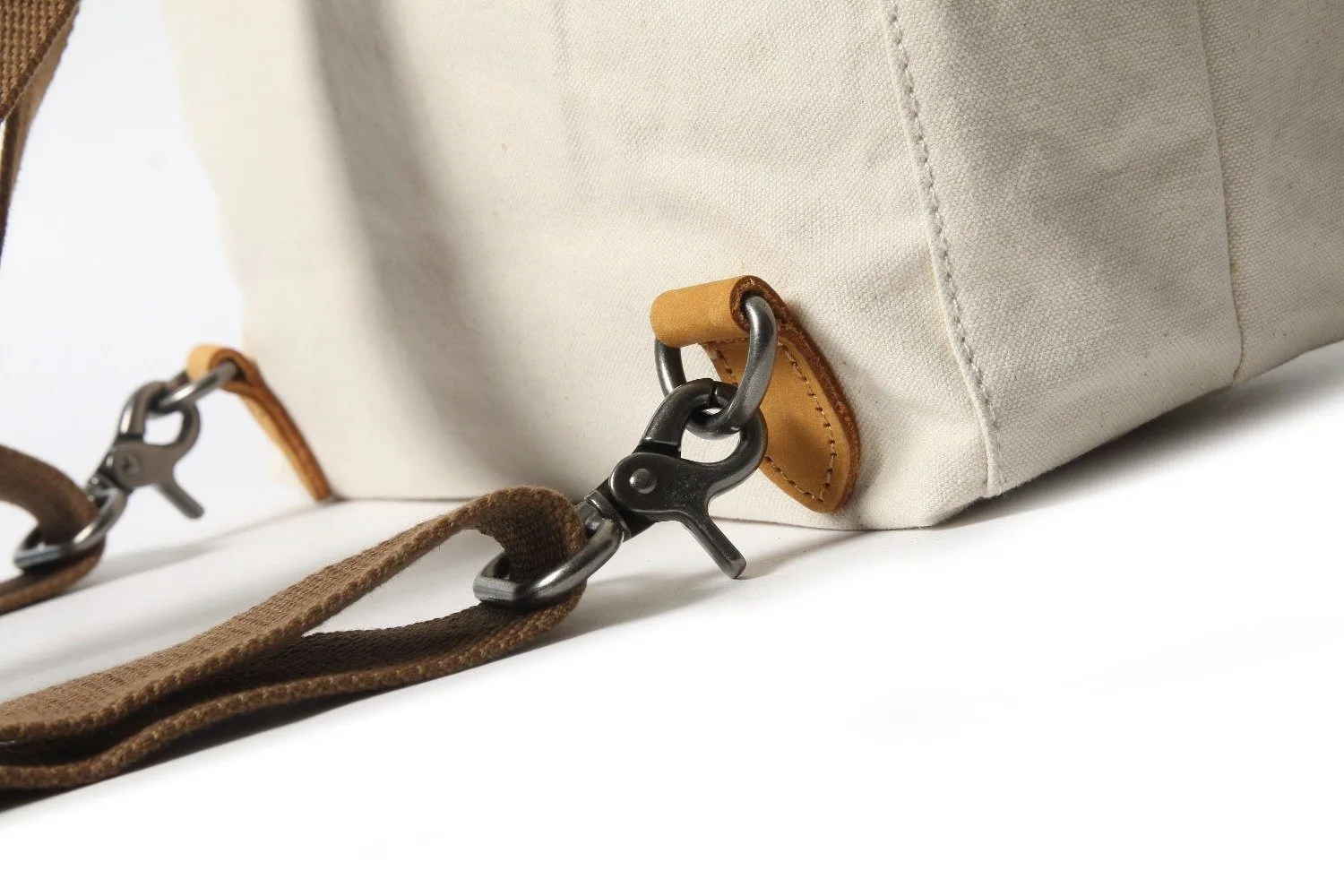 Elegant Women’s Rucksack with Modern Design