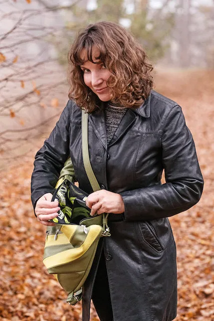 Exclusive Artisan Leather Backpack Stripped – Ideal for Travel & Daily Adventures