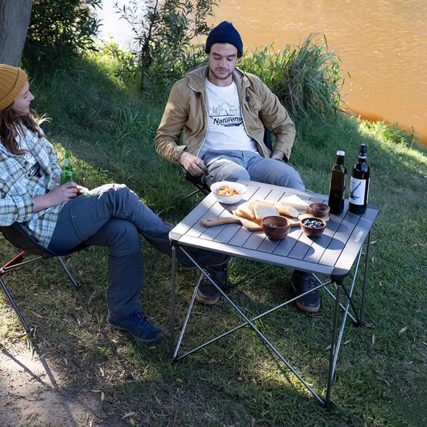 Folding Camping Square Table with Carrying Bag, Outdoor Portable Picnic Folding Table, Lightweight Aluminum Adjustable Square Table, 2 Sizes, Suitable for Outdoor, Camping, Picnic, Backyard, BBQ(Silve
