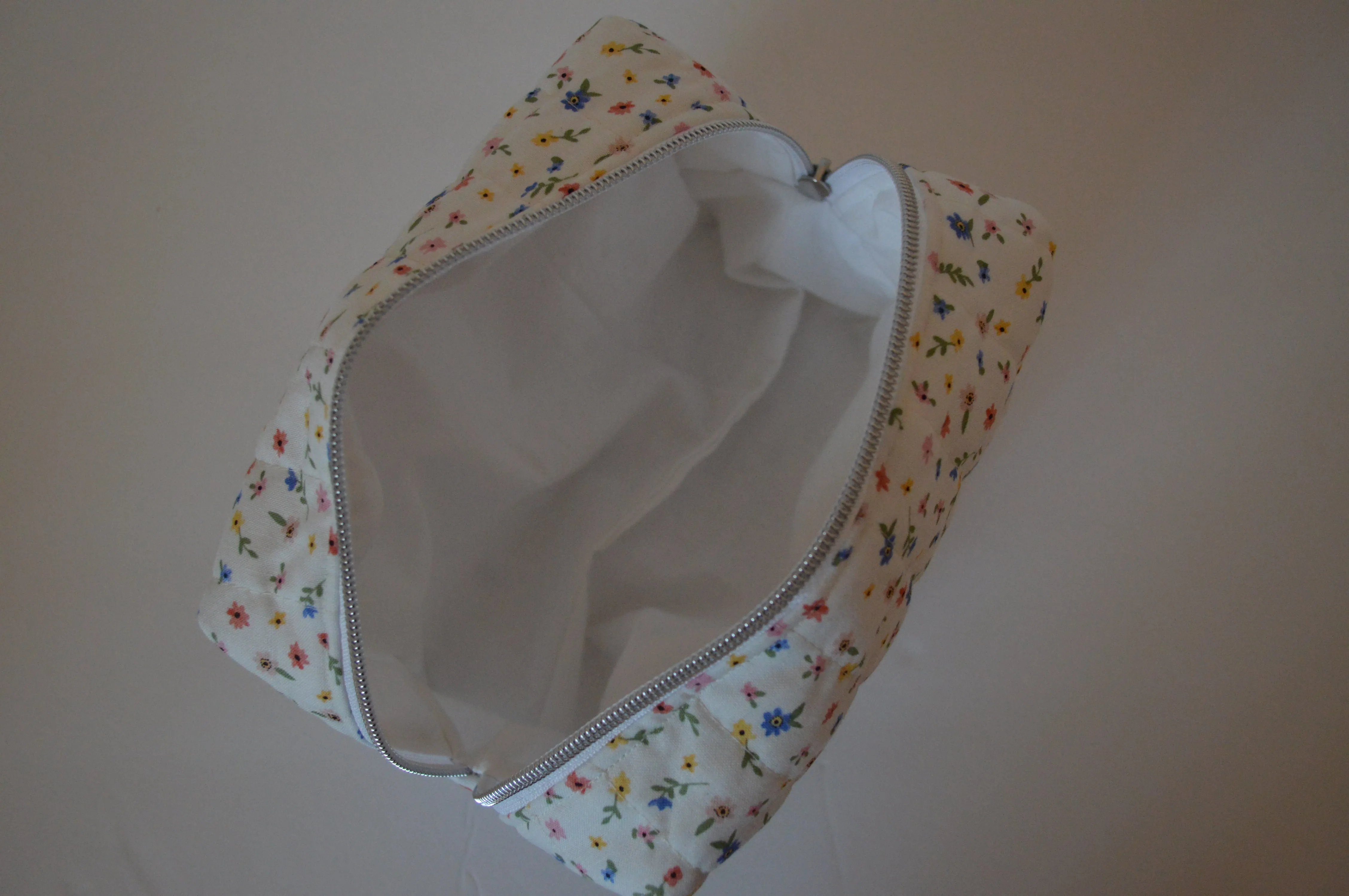 Gemma Puff Pouch- Everyday Bag