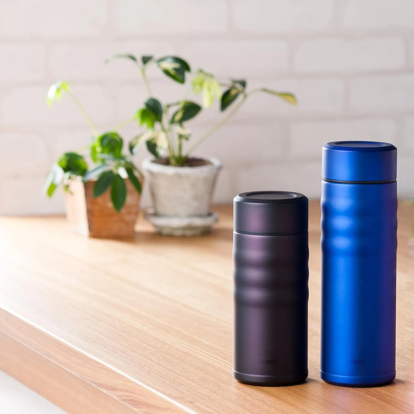 KYOCERA 17oz. Ceramic Coated Interior, Double Wall Vacuum Insulated, Stainless Steel Travel Mug-Matte Blue