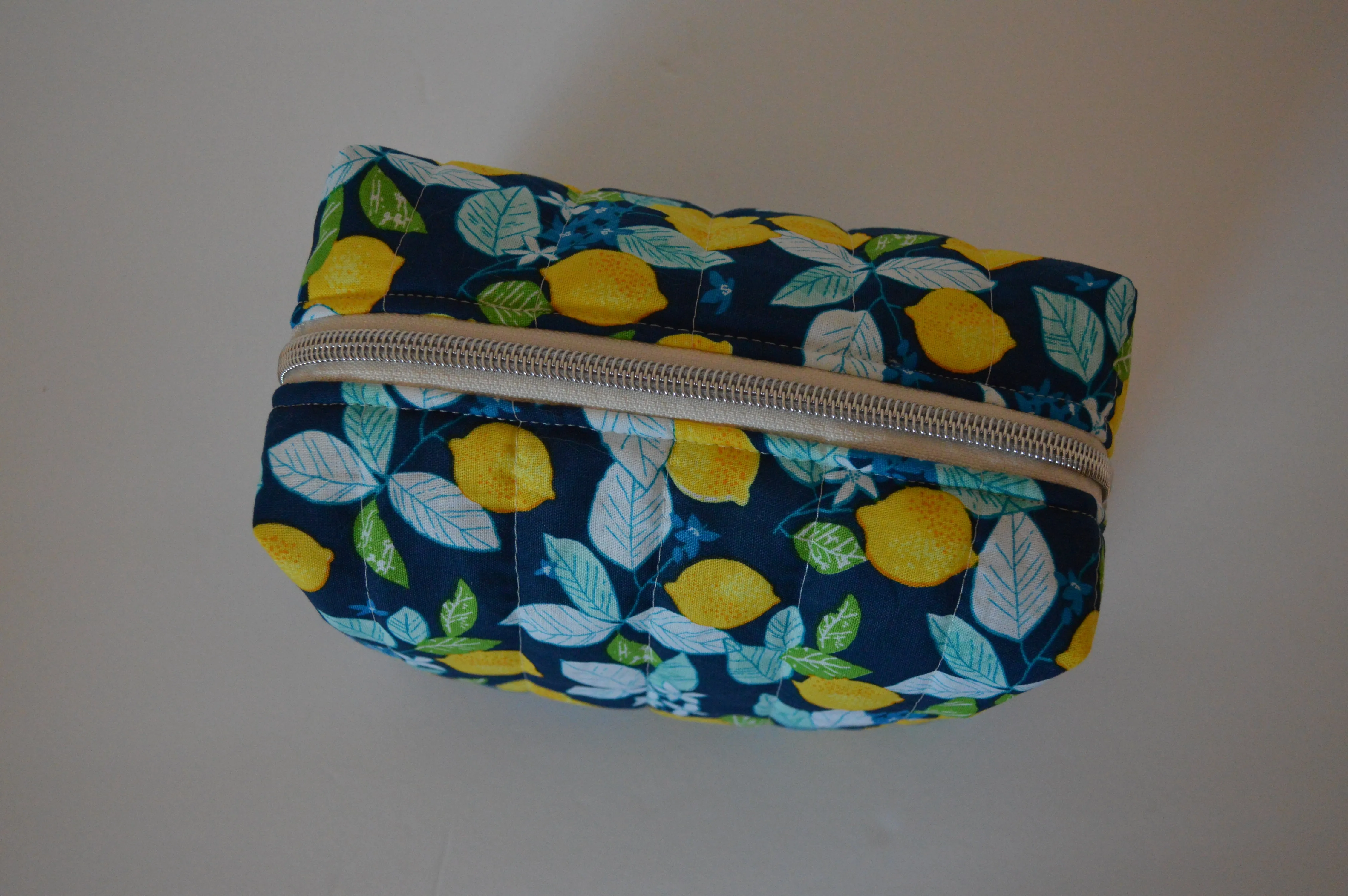 Lemon Puff Pouch- Everyday Bag