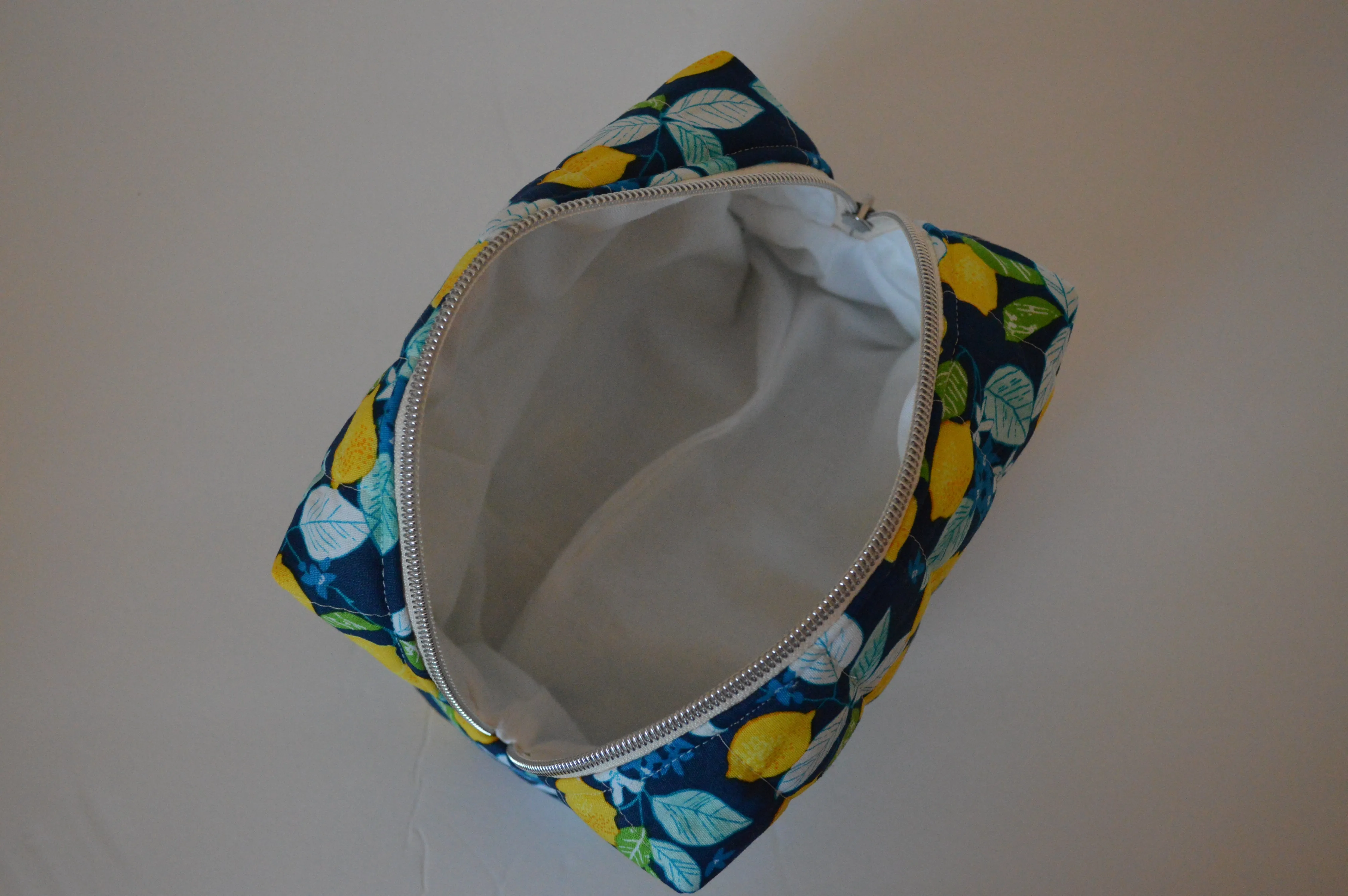 Lemon Puff Pouch- Everyday Bag