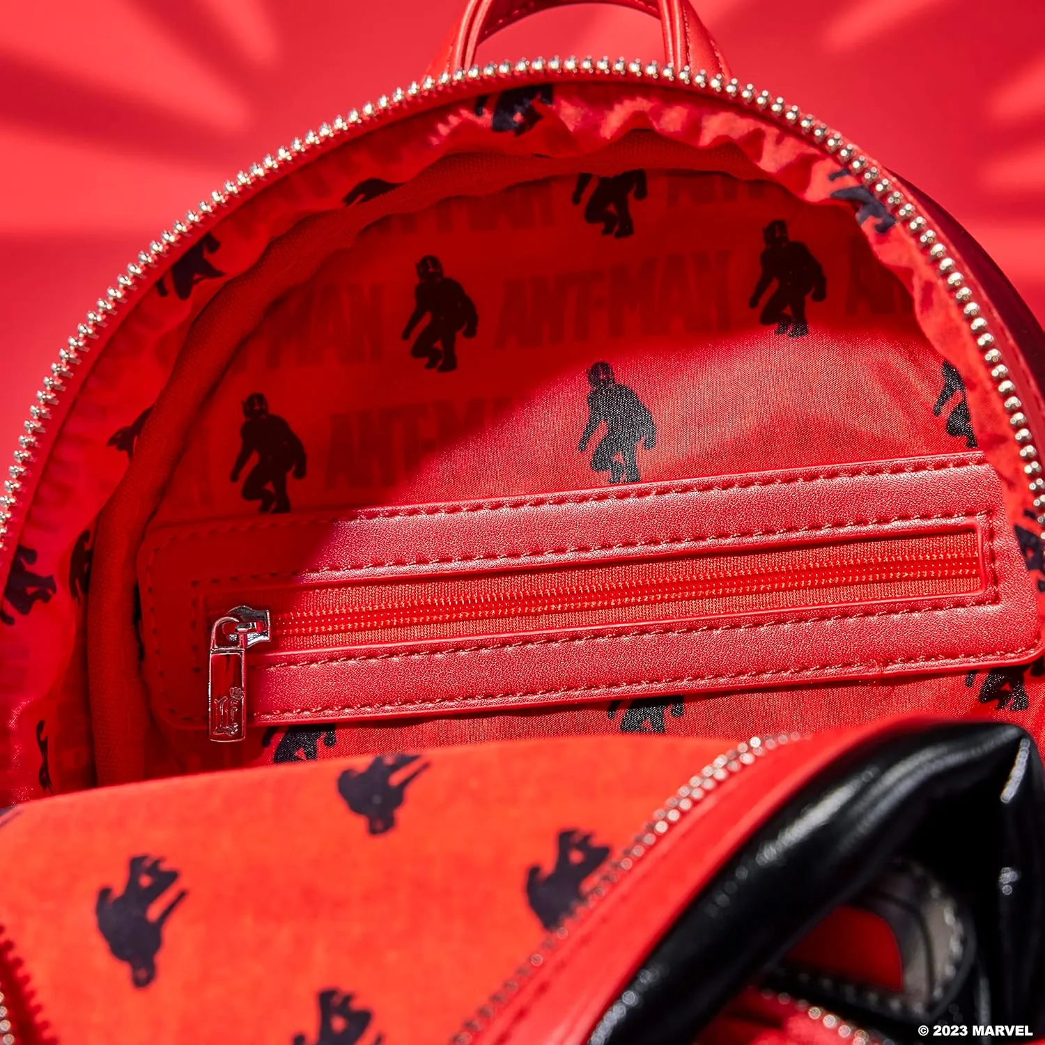 Loungefly Backpack Marvel - Ant-man - Backpack - Cute Collectable Bag - Gift Idea - Official Merchandise - for Boys, Girls Men and Women - Movies Fans