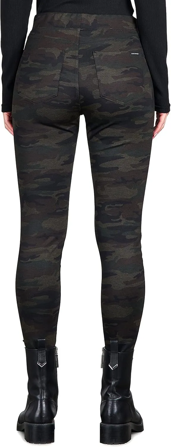 Sanctuary Runway Ponte Leggings with Functional Pockets in Forest Camo