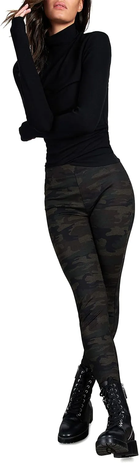 Sanctuary Runway Ponte Leggings with Functional Pockets in Forest Camo