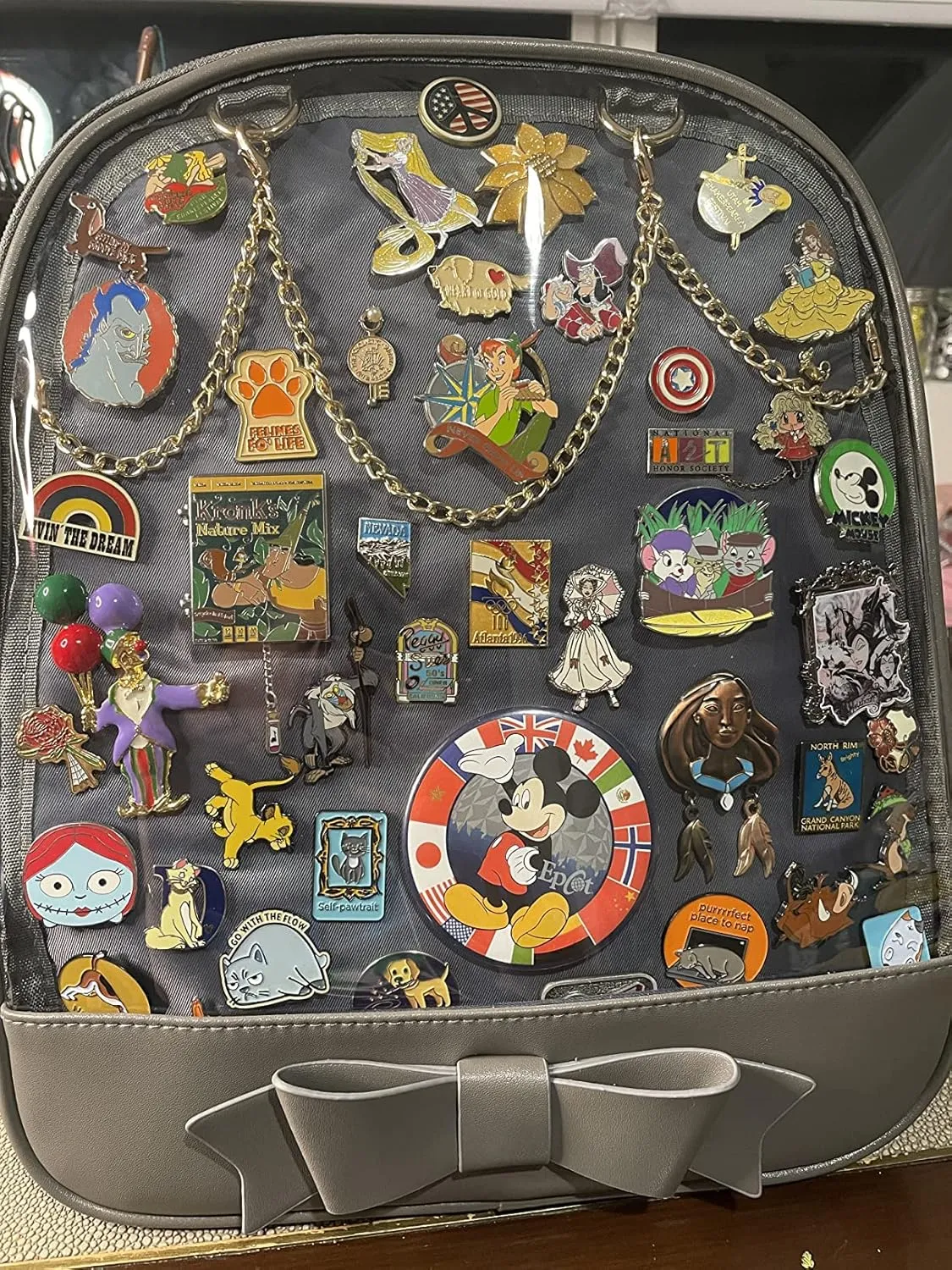 STEAMEDBUN Ita Bag Backpack Bowknot Kawaii Pin Display Backpack Bag with Insert