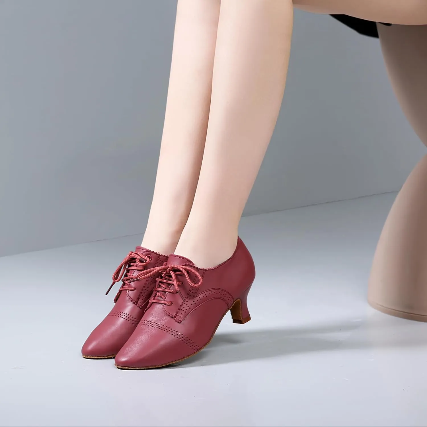 SWDZM Leather Ballroom Dance Practice Shoes for Women Closed Toe Modern Salsa Rhythm Teaching Shoes