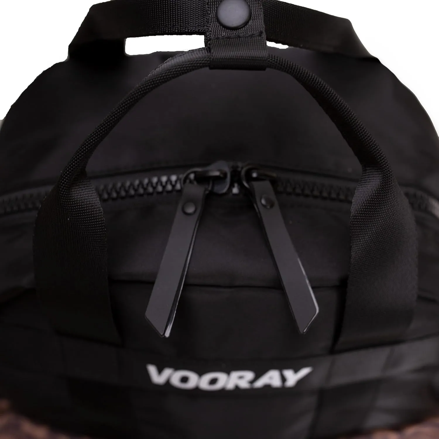 VOORAY 19L Katie Backpack, Large - Travel, Gym & Sports Backpack Wild Desert