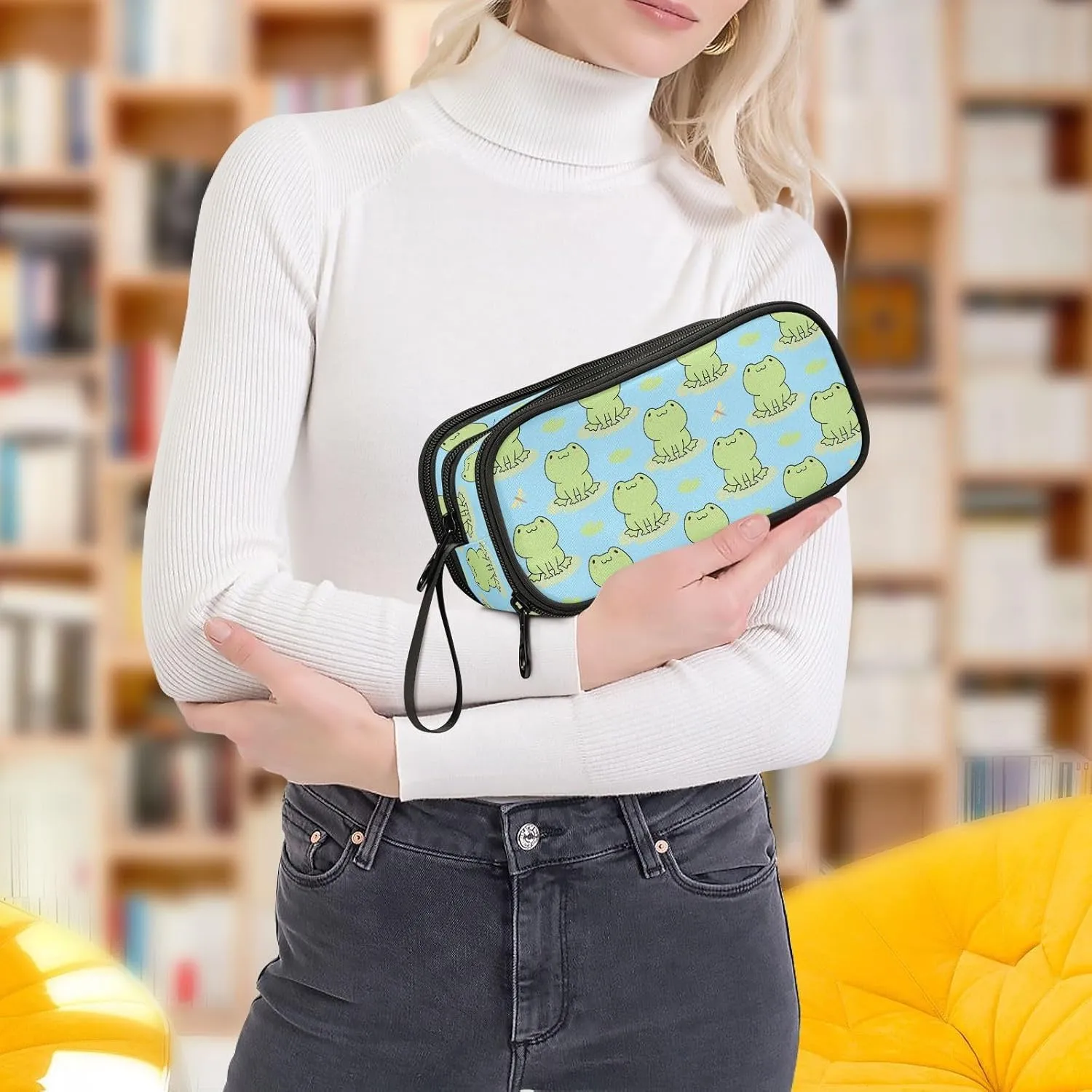 ZAZYXTJ Frog Large Capacity Pencil Case 3 Compartment Pen Pouch Storage Canvas Makeup Bag for School Office Teen Girl Boy Men Women